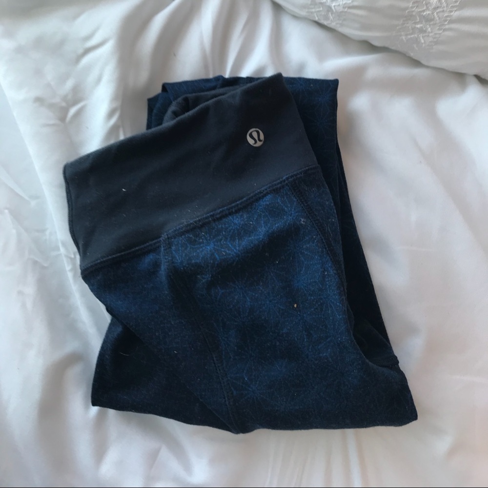 Lulu lemon navy leggings